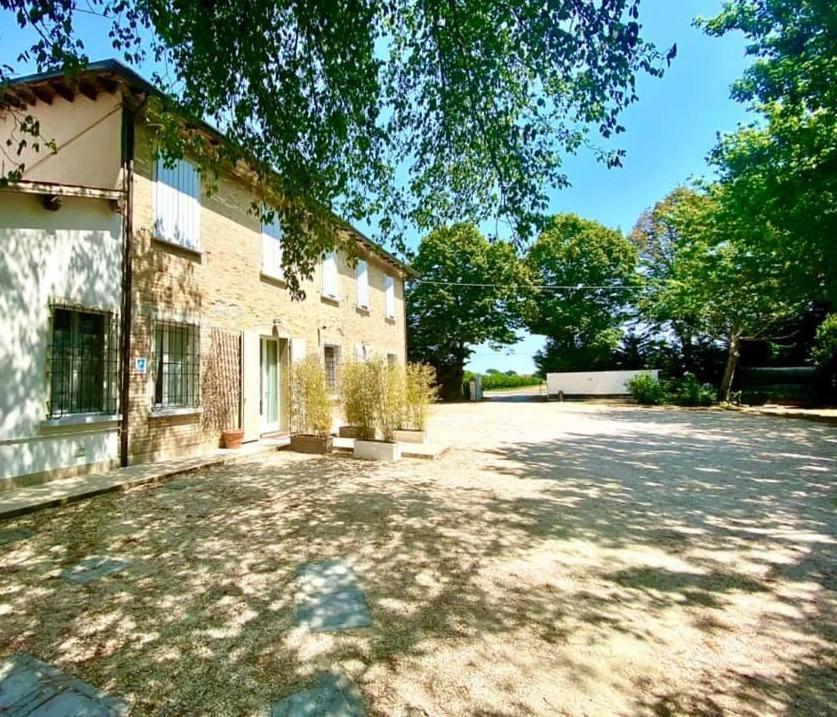 Il Bianconiglio R&B Bed and Breakfast Carraie Εξωτερικό φωτογραφία