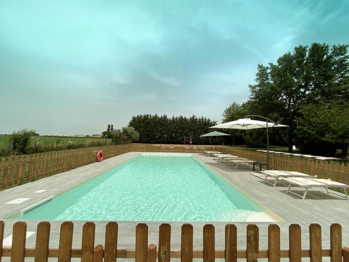 Il Bianconiglio R&B Bed and Breakfast Carraie Εξωτερικό φωτογραφία