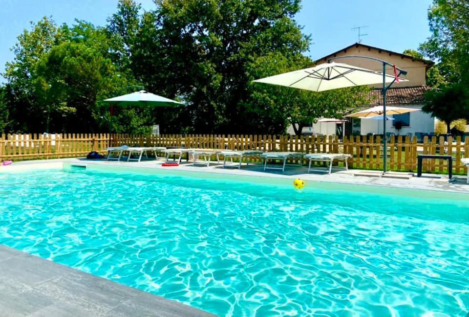 Il Bianconiglio R&B Bed and Breakfast Carraie Εξωτερικό φωτογραφία